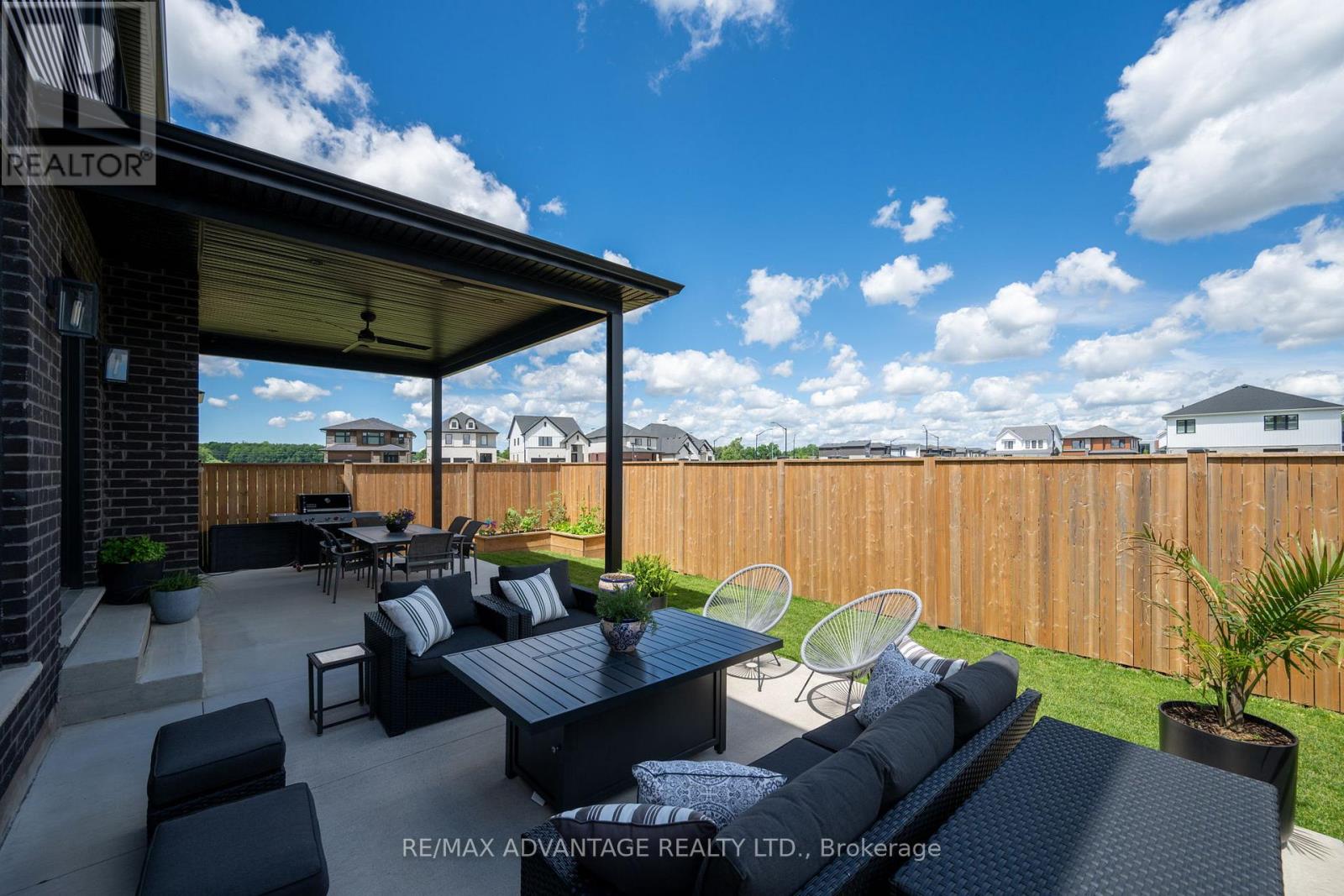 1653 Medway Park Drive, London North, Ontario  N6G 3W1 - Photo 46 - X13449672