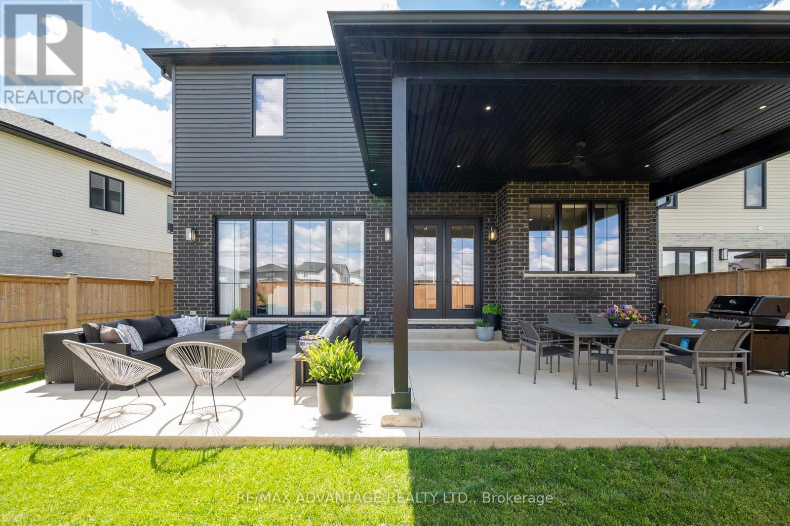 1653 Medway Park Drive, London North, Ontario  N6G 3W1 - Photo 48 - X13449672