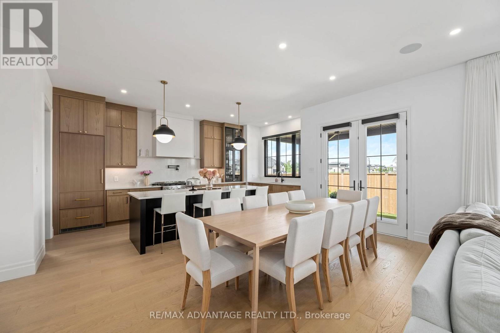 1653 Medway Park Drive, London North, Ontario  N6G 3W1 - Photo 8 - X13449672