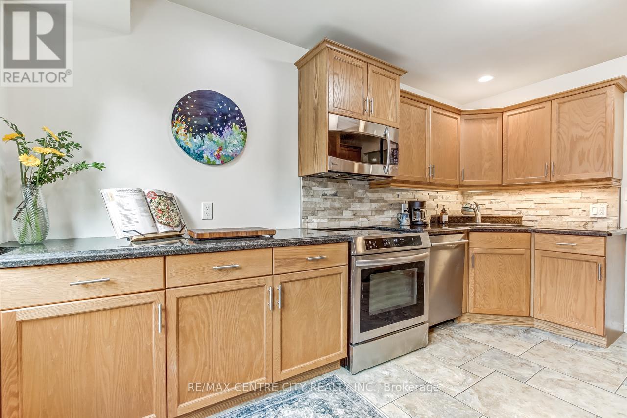 96 Carrie Crescent, St. Thomas, Ontario  N5R 6C2 - Photo 8 - X13449736
