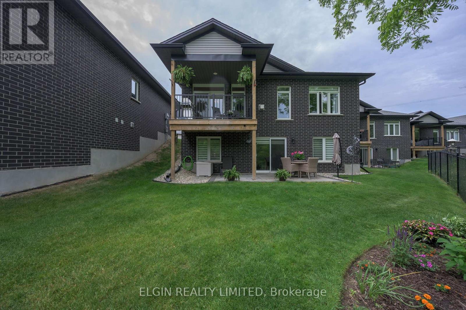 10-4 Mcpherson Court, Central Elgin, Ontario  N5P 0E6 - Photo 6 - X13449740