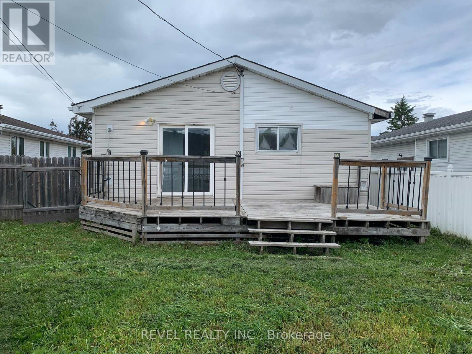 597 Spooner Drive, Timmins, Ontario  P4N 4R6 - Photo 4 - T13449790