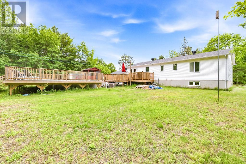 280 Carla Street, Petawawa, Ontario  K8H 3L8 - Photo 41 - X13449770