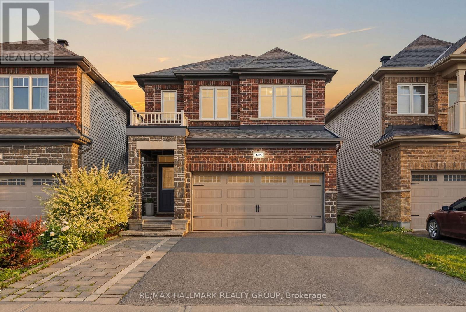 558 ROUNCEY ROAD, Ottawa, Ontario