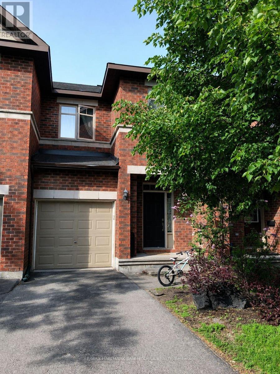 202 BADGELEY AVENUE