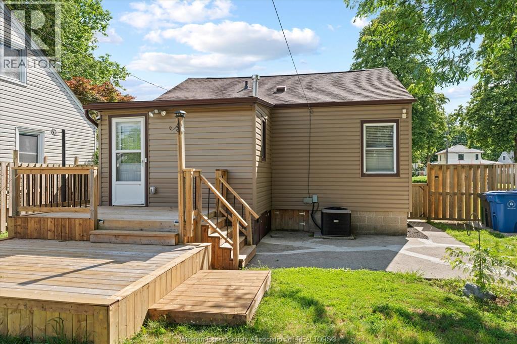 1904 Westcott, Windsor, Ontario  N8W 4K4 - Photo 20 - 26014230