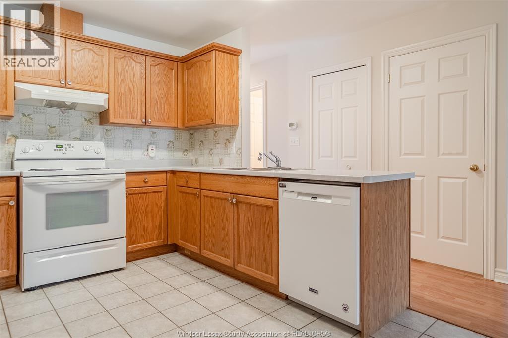 1086 Lexington Circle, Windsor, Ontario  N8S 4T3 - Photo 12 - 26014182