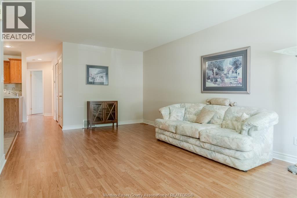 1086 Lexington Circle, Windsor, Ontario  N8S 4T3 - Photo 7 - 26014182