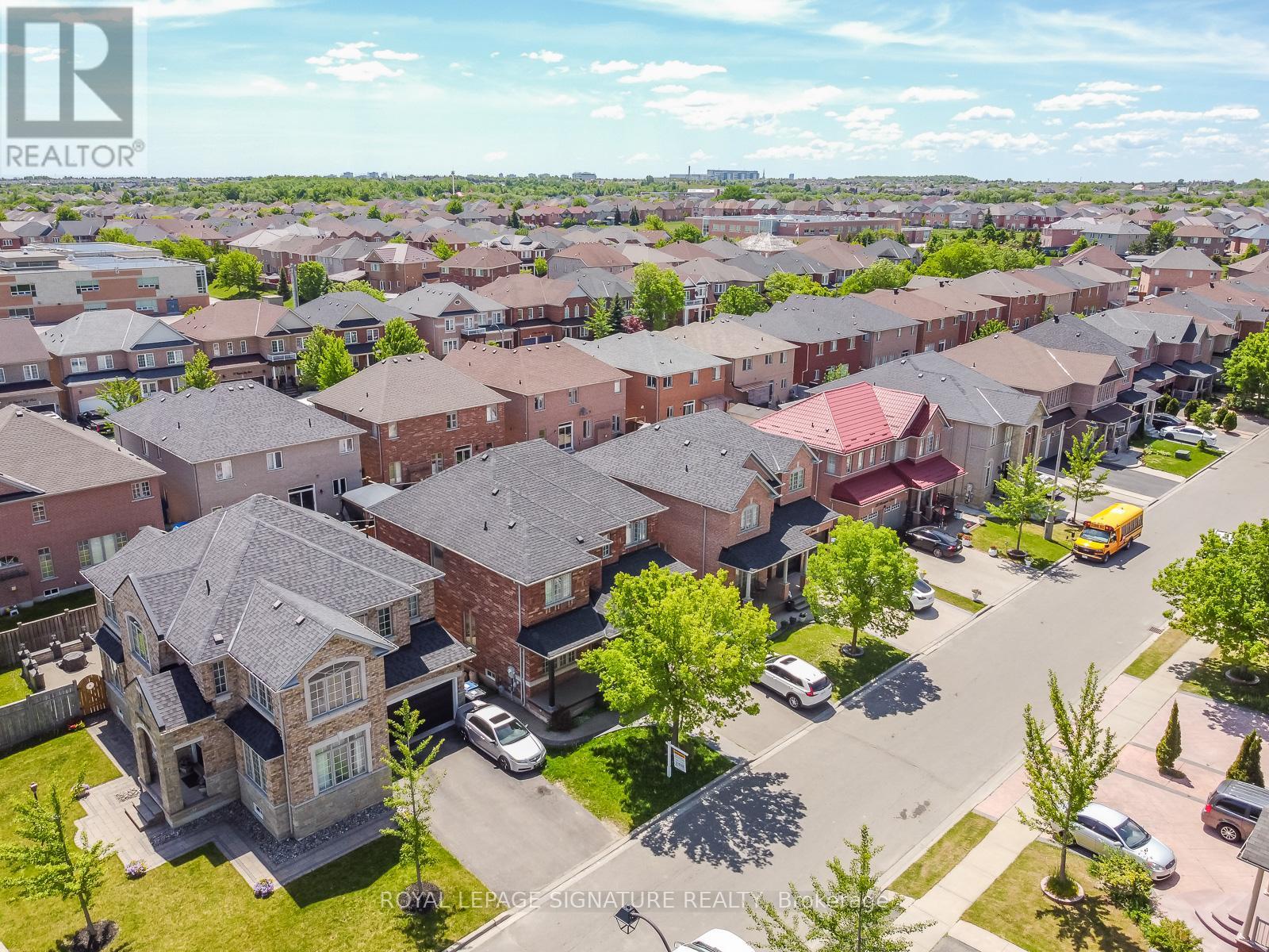 27 Permafrost Drive, Brampton, Ontario L6R 3M4 - Photo 45 - W12976700