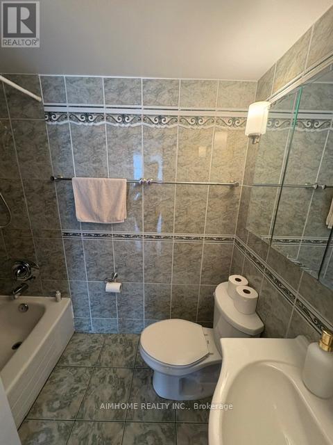 328 - 222 The Esplanade Street S, Toronto, Ontario  M5A 4M8 - Photo 11 - C13449222