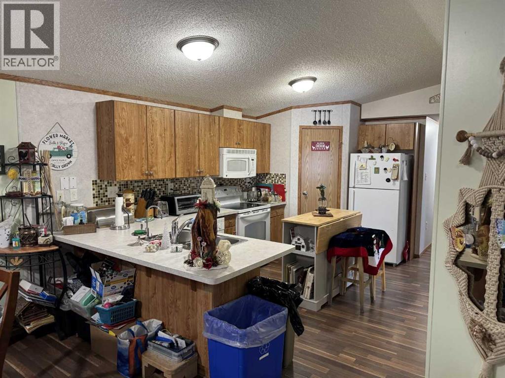 5702 51 Street, Edgerton, Alberta  T0B 1K0 - Photo 3 - A2274067