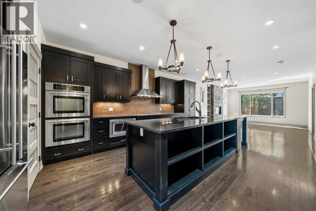 2013 1 Avenue Nw, Calgary, Alberta  T2N 0B4 - Photo 3 - A2318900
