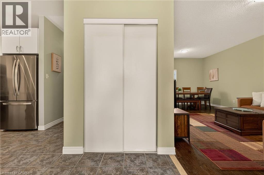 100 Beddoe Drive Unit# 20, Hamilton, Ontario  L8P 4Z2 - Photo 4 - 40839287