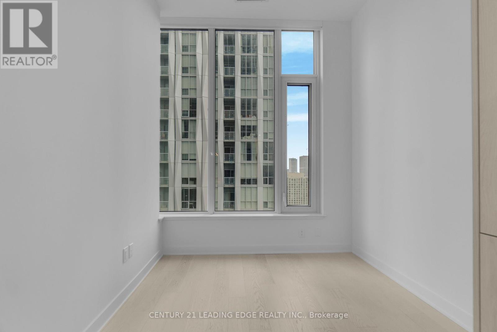 3005 - 11 Yorkville Avenue, Toronto, Ontario  M4W 0B7 - Photo 21 - C13449606
