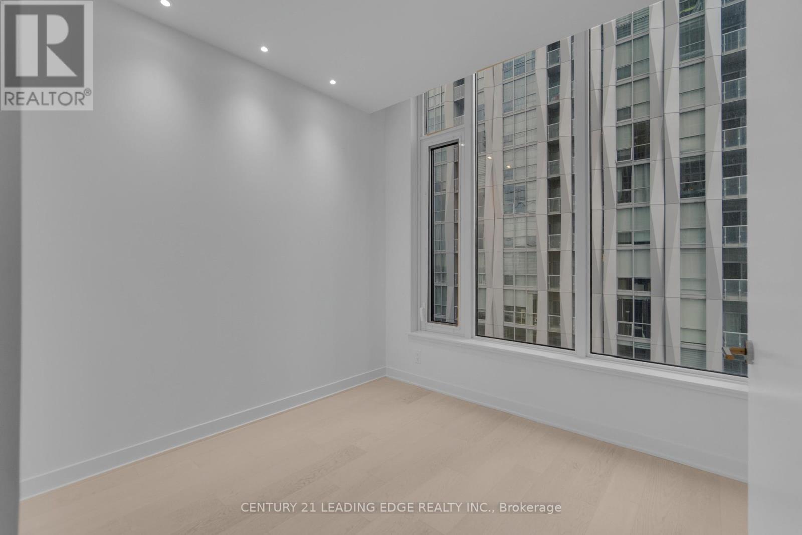 3005 - 11 Yorkville Avenue, Toronto, Ontario  M4W 0B7 - Photo 25 - C13449606