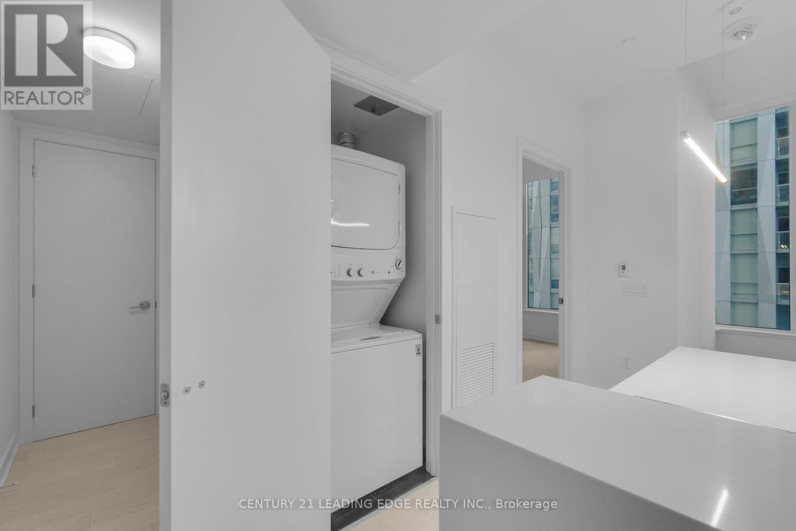 3005 - 11 Yorkville Avenue, Toronto, Ontario  M4W 0B7 - Photo 31 - C13449606