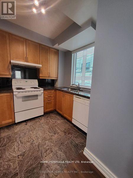 603 - 55 Bloor Street E, Toronto, Ontario  M4W 3W6 - Photo 10 - C13449696