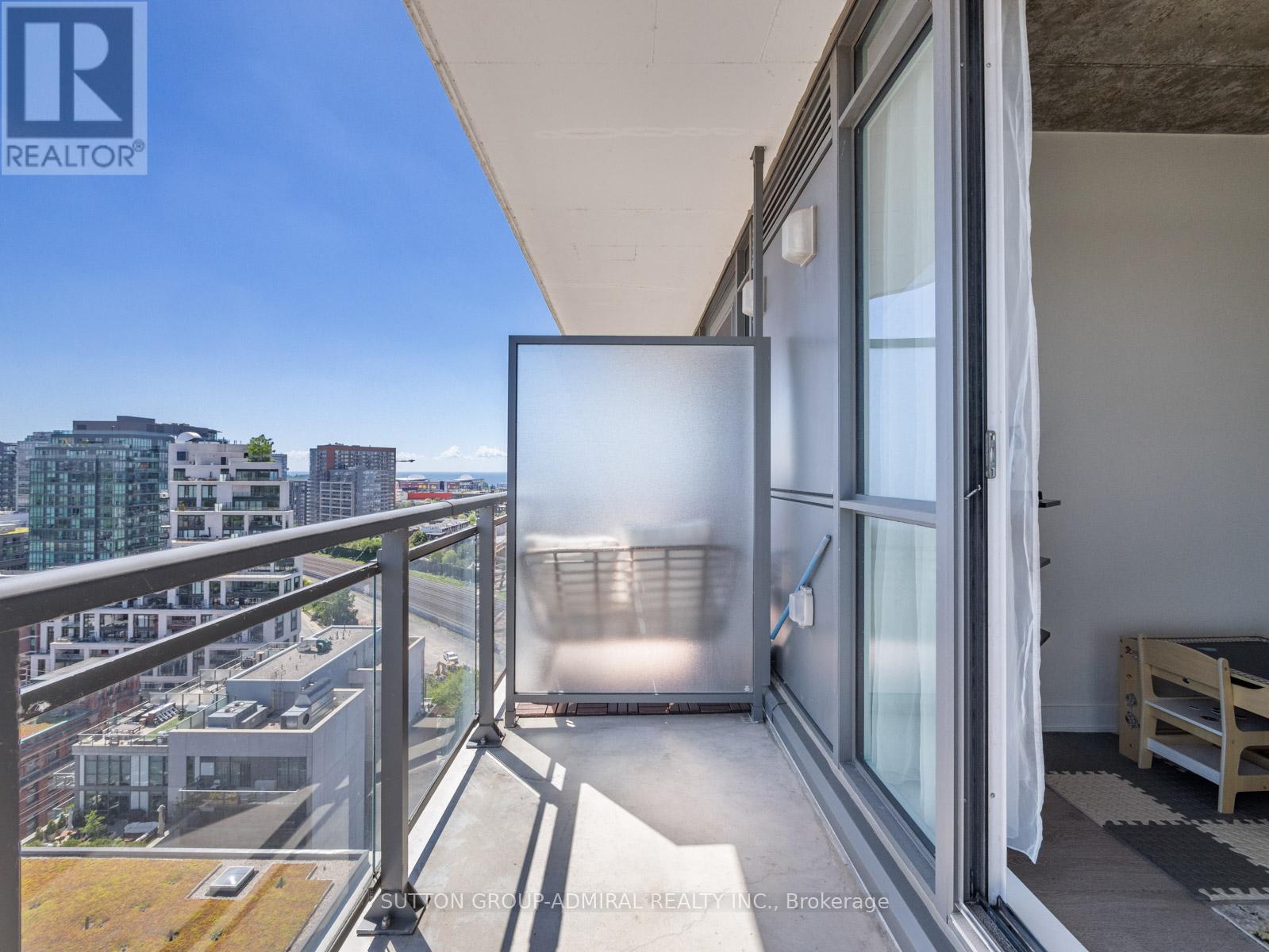 1602 - 20 Minowan Miikan Lane, Toronto, Ontario  M6J 0E5 - Photo 19 - C13449702