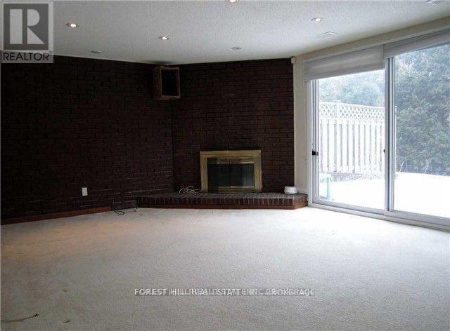 21 Red Maple Court, Toronto, Ontario  M2K 2T4 - Photo 11 - C13449716