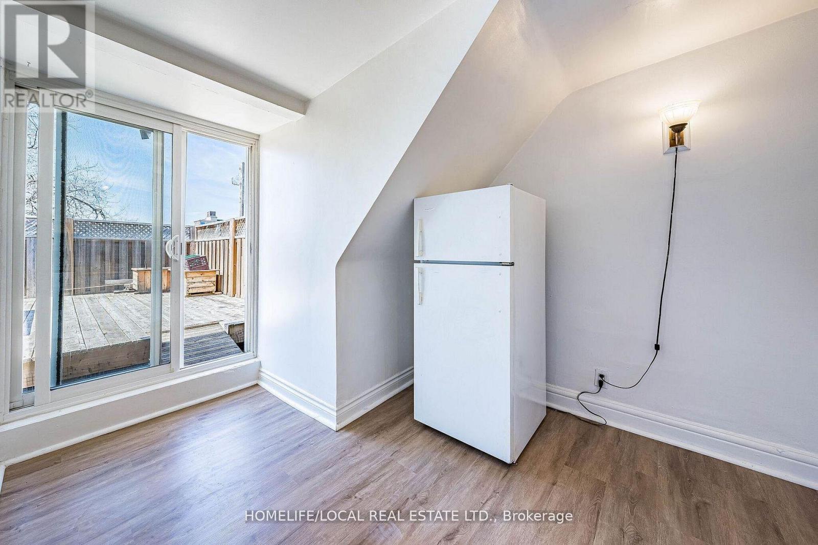 280 St Clarens Avenue, Toronto, Ontario  M6H 3W3 - Photo 36 - C13449768