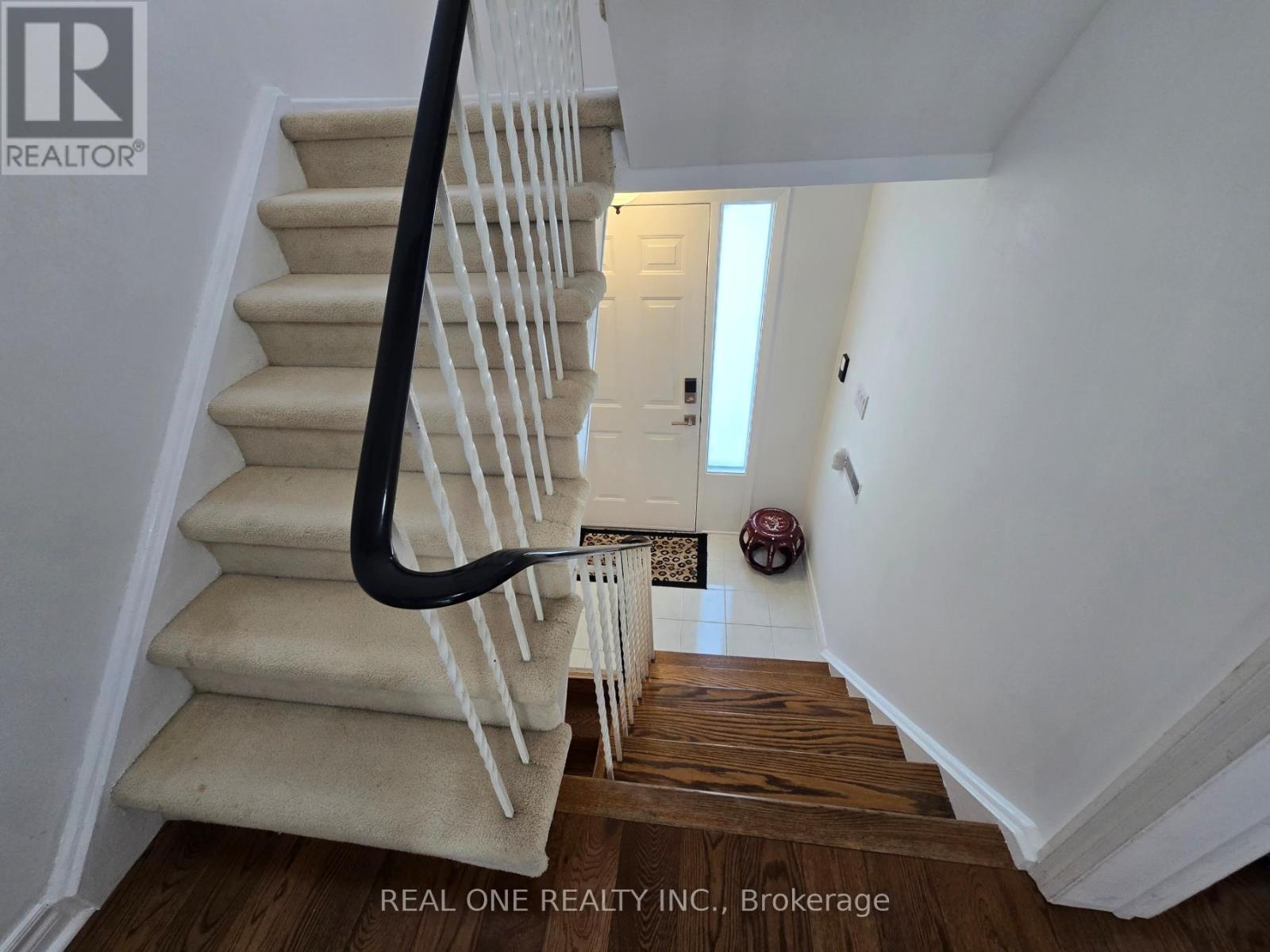 174 Rusty Crestway, Toronto, Ontario M2J 2Y6 - Photo 16 - C13449800