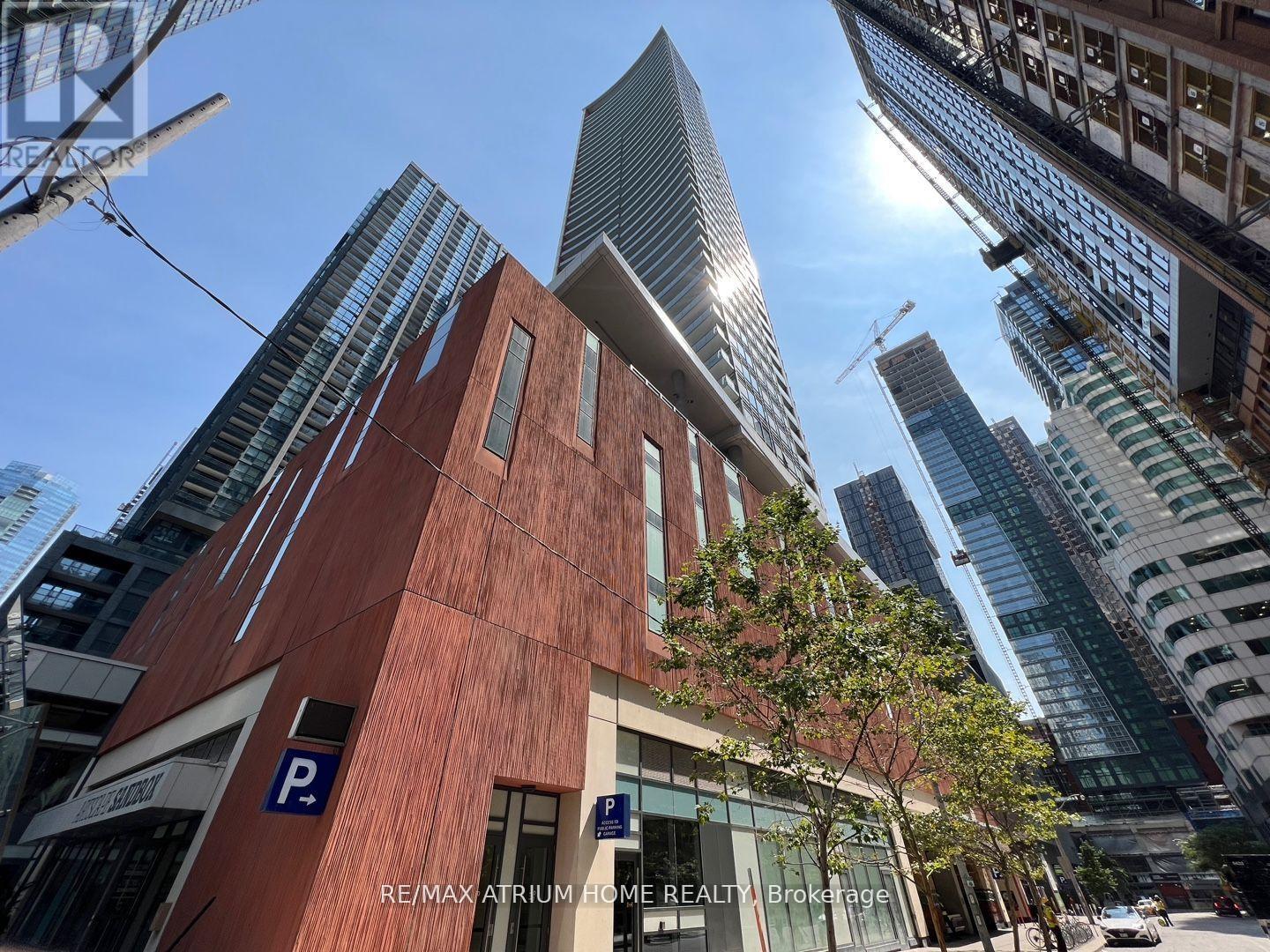 1903 - 21 WIDMER STREET, Toronto, Ontario