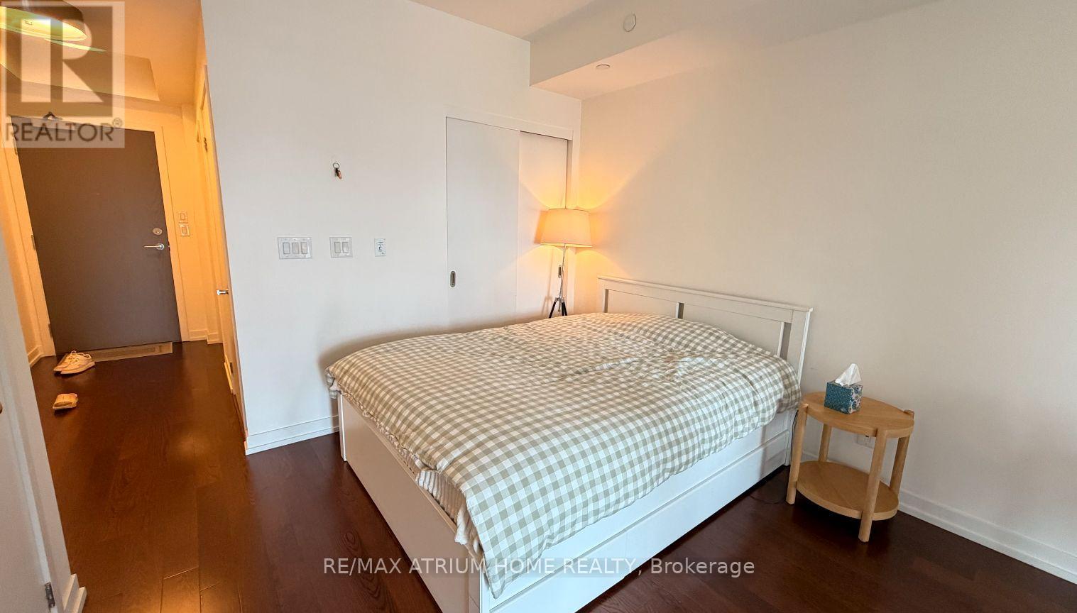 1903 - 21 Widmer Street, Toronto, Ontario  M5V 2E8 - Photo 10 - C13449866