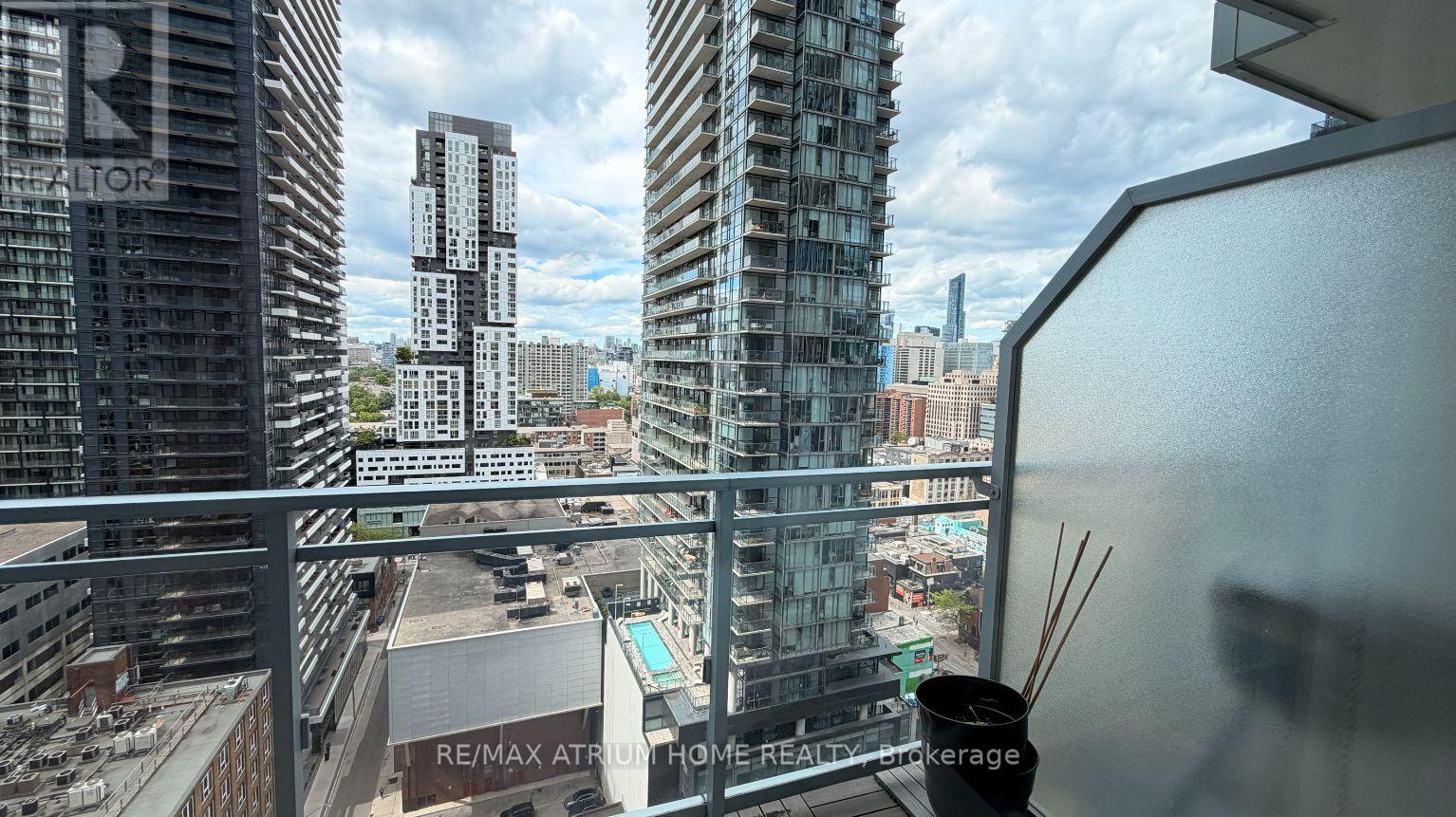 1903 - 21 Widmer Street, Toronto, Ontario  M5V 2E8 - Photo 8 - C13449866