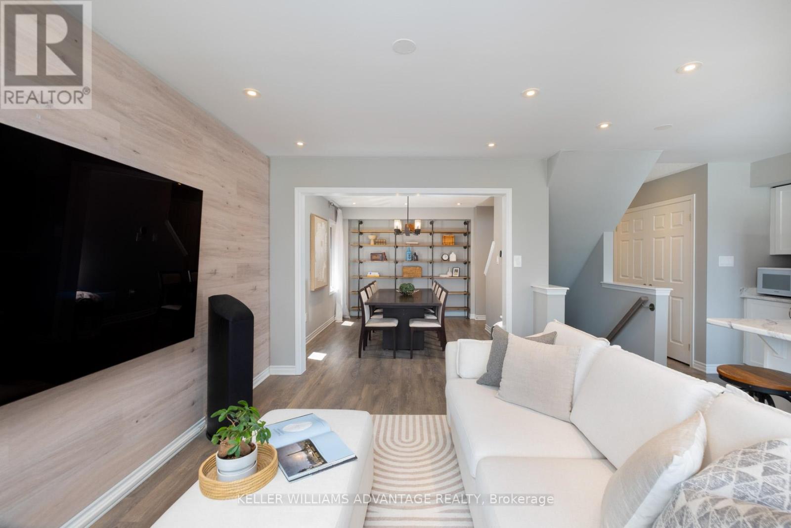 98 Howe Avenue, Toronto, Ontario  M1L 0J4 - Photo 15 - E13449692