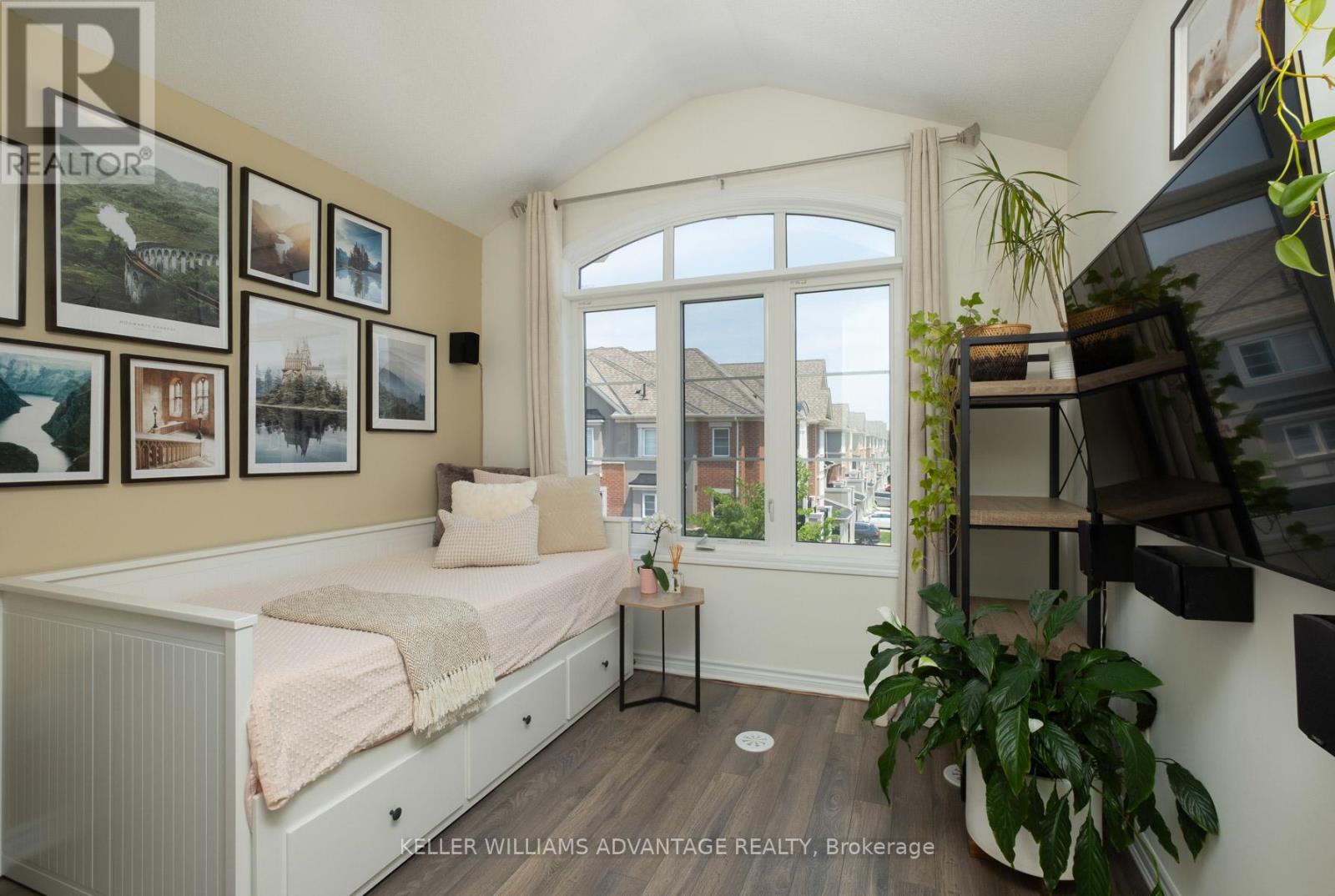 98 Howe Avenue, Toronto, Ontario  M1L 0J4 - Photo 22 - E13449692