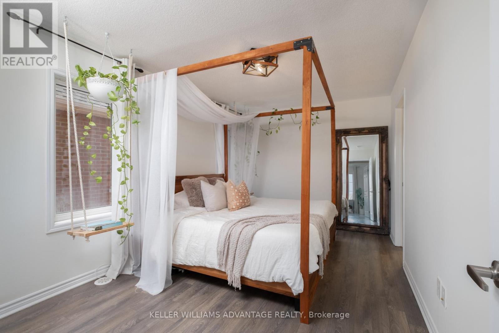 98 Howe Avenue, Toronto, Ontario  M1L 0J4 - Photo 25 - E13449692