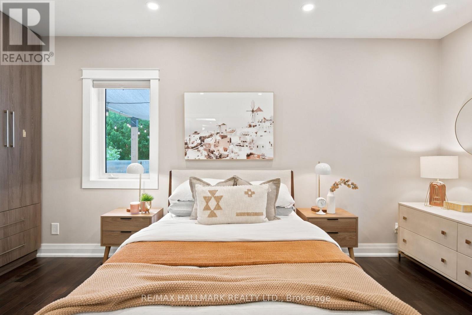69 Gatwick Avenue, Toronto, Ontario  M4C 1W4 - Photo 24 - E13449840