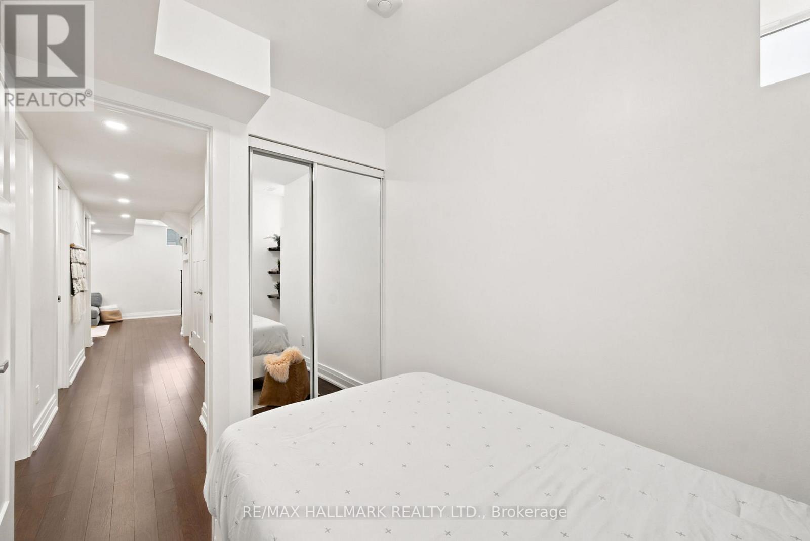 69 Gatwick Avenue, Toronto, Ontario  M4C 1W4 - Photo 27 - E13449840