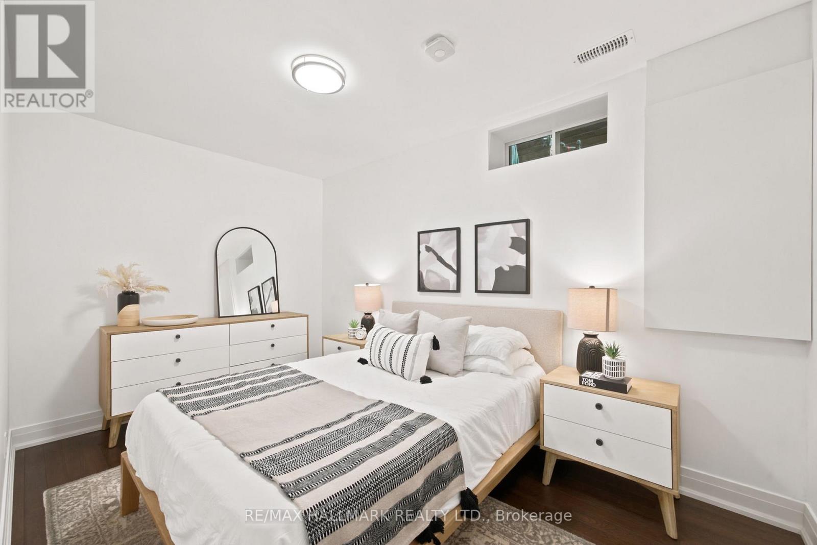 69 Gatwick Avenue, Toronto, Ontario  M4C 1W4 - Photo 28 - E13449840