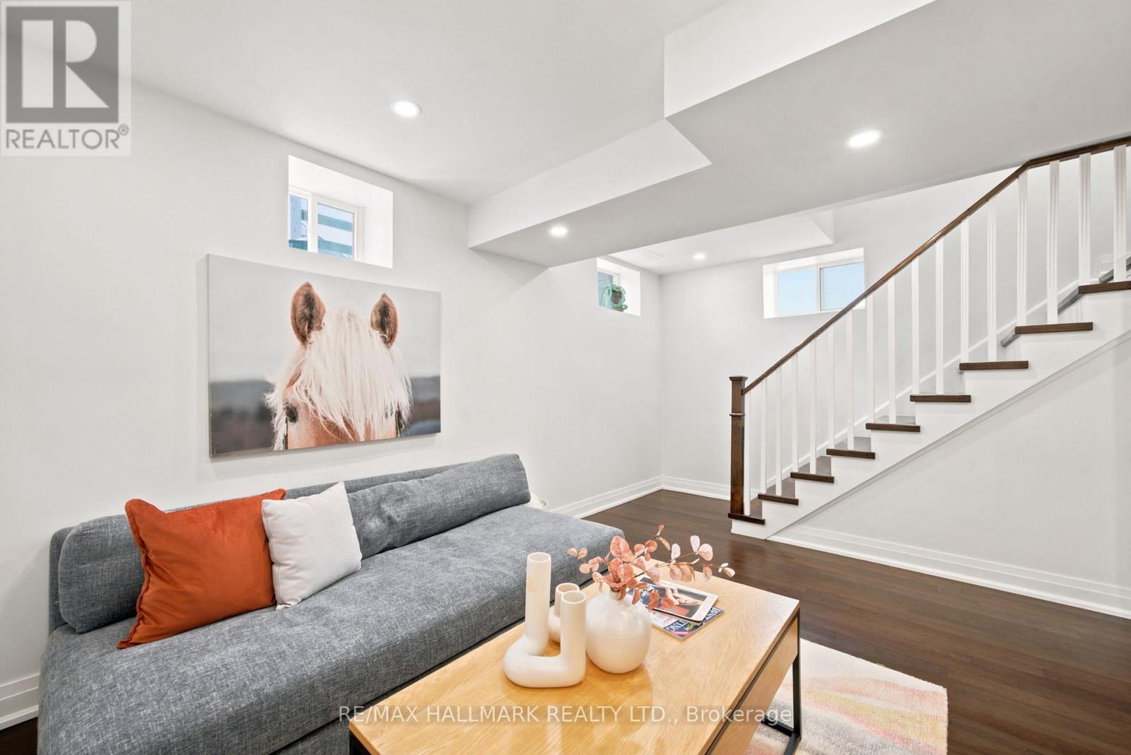 69 Gatwick Avenue, Toronto, Ontario  M4C 1W4 - Photo 37 - E13449840