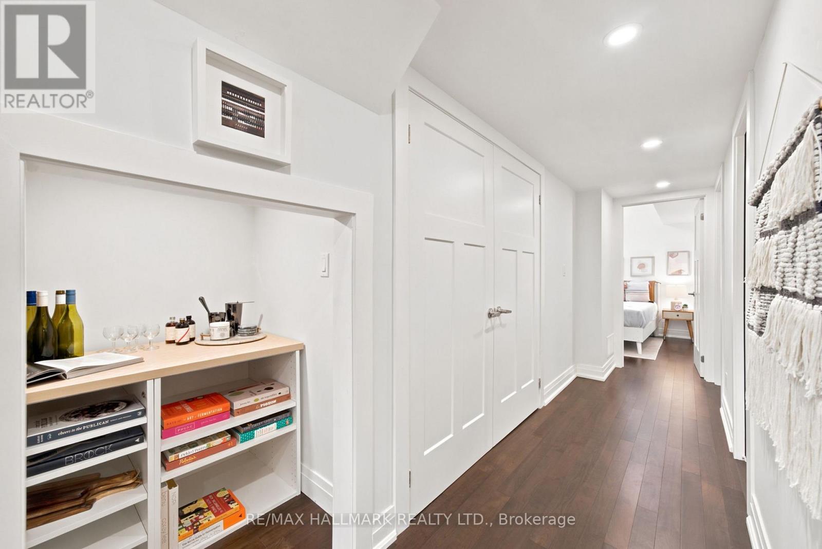 69 Gatwick Avenue, Toronto, Ontario  M4C 1W4 - Photo 38 - E13449840