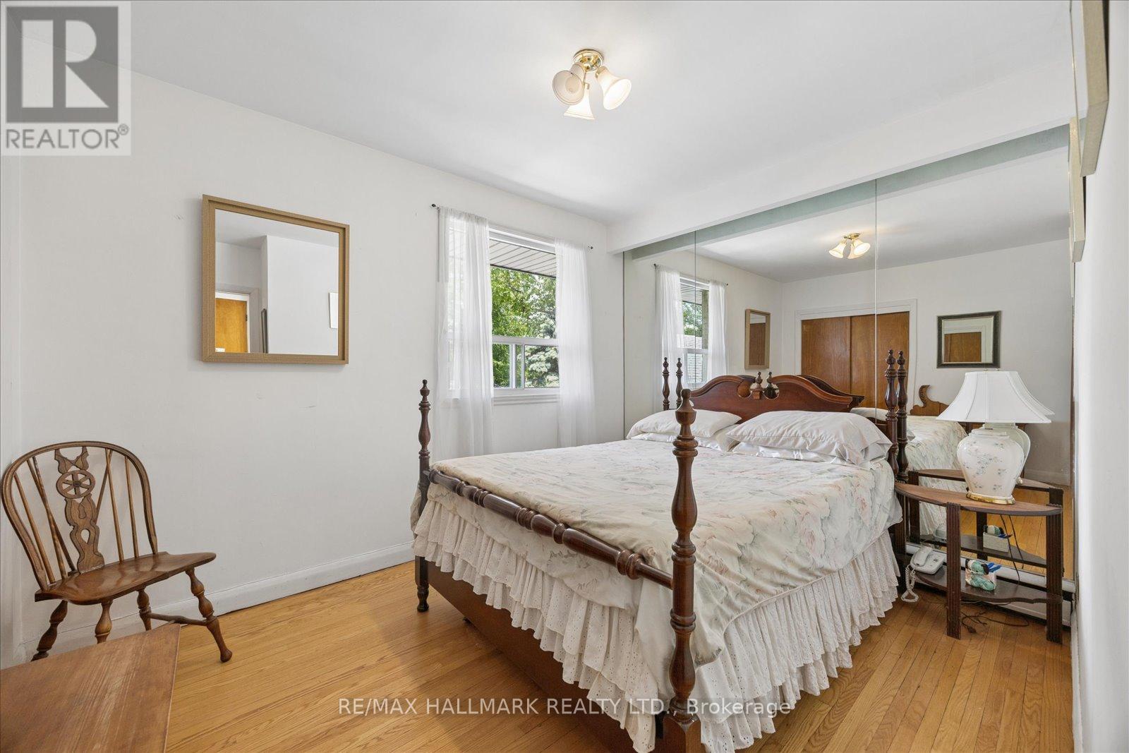 23 Larwood Boulevard, Toronto, Ontario  M1M 2M6 - Photo 20 - E13449864