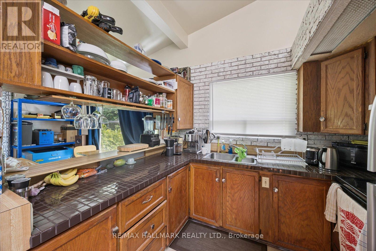 23 Larwood Boulevard, Toronto, Ontario  M1M 2M6 - Photo 34 - E13449864