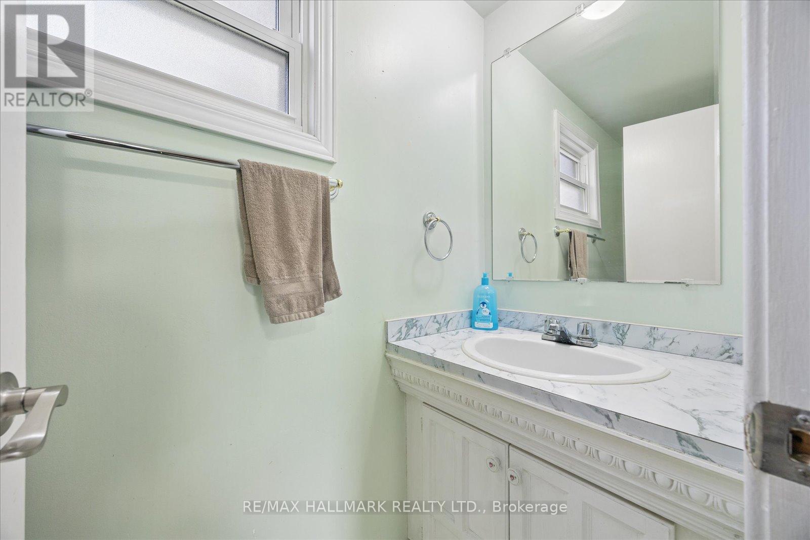 23 Larwood Boulevard, Toronto, Ontario  M1M 2M6 - Photo 39 - E13449864