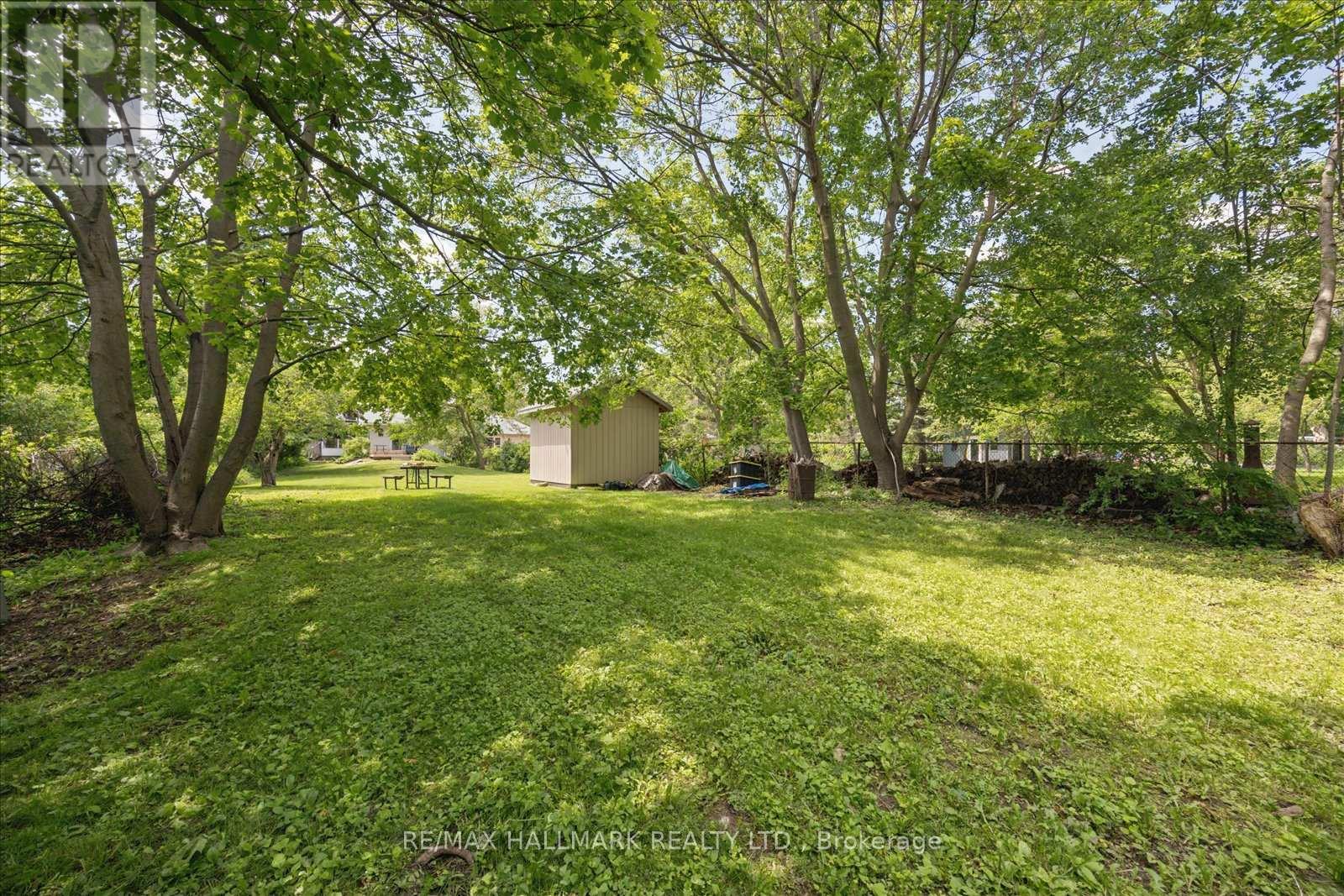 23 Larwood Boulevard, Toronto, Ontario  M1M 2M6 - Photo 45 - E13449864