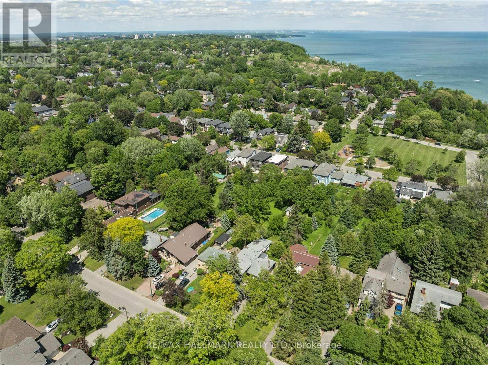 23 Larwood Boulevard, Toronto, Ontario  M1M 2M6 - Photo 48 - E13449864