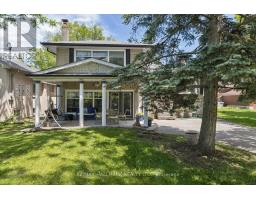 23 LARWOOD BOULEVARD, Toronto, Ontario