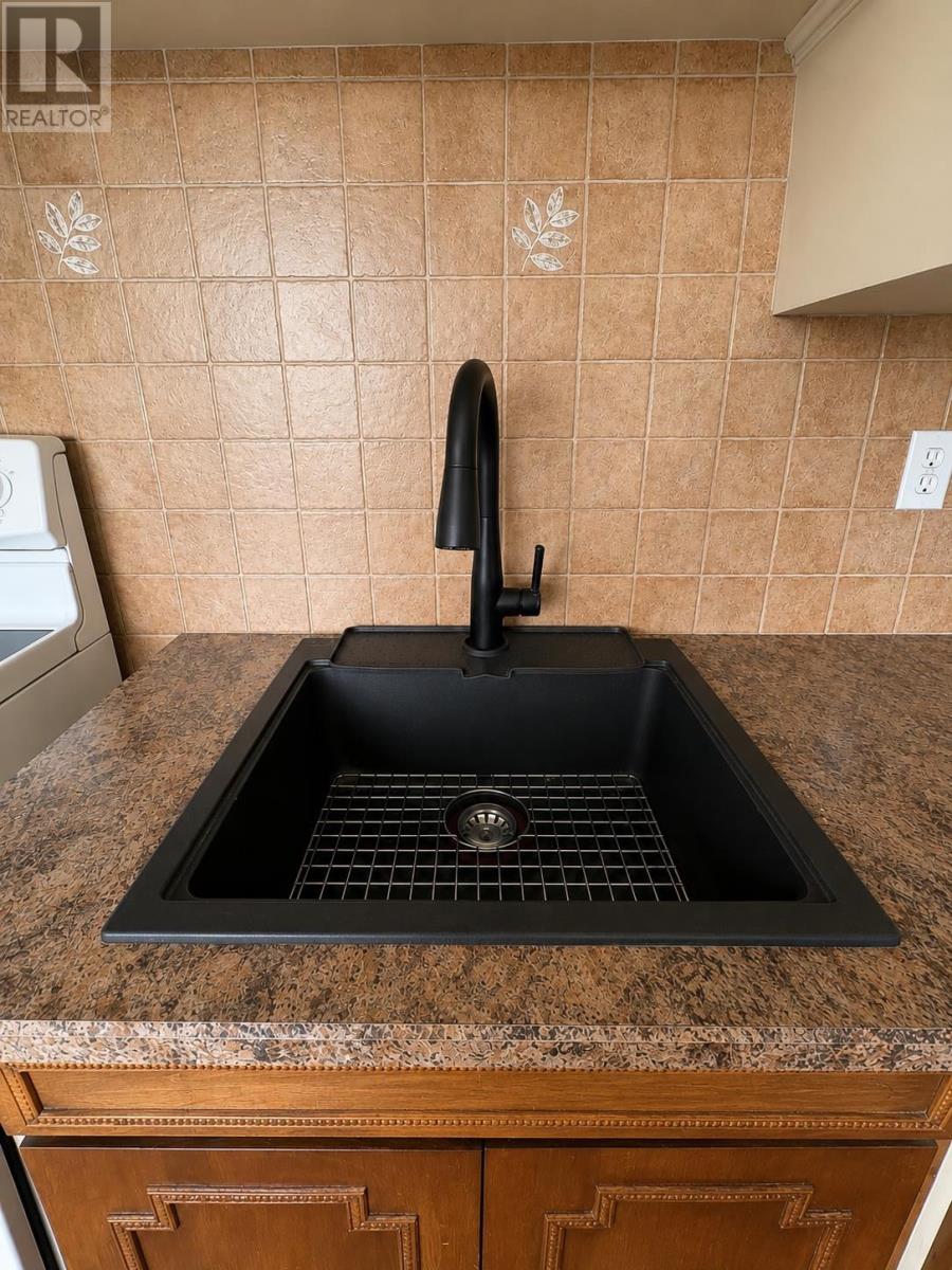 15 Northern Ave W, Sault Ste. Marie, Ontario P6C 3E2 - Photo 18 - SM261446