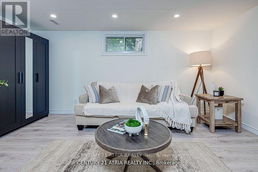 18 Hester Court, Markham, Ontario  L3T 3K5 - Photo 23 - N13449586