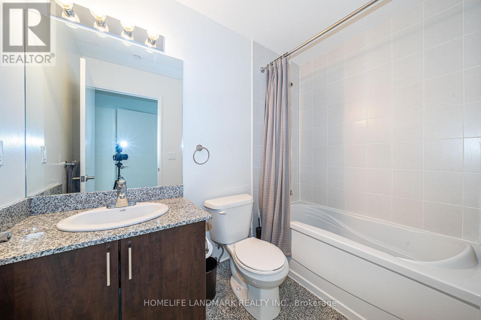 2706 - 2900 Highway 7, Vaughan, Ontario L4K 1W8 - Photo 12 - N13449650