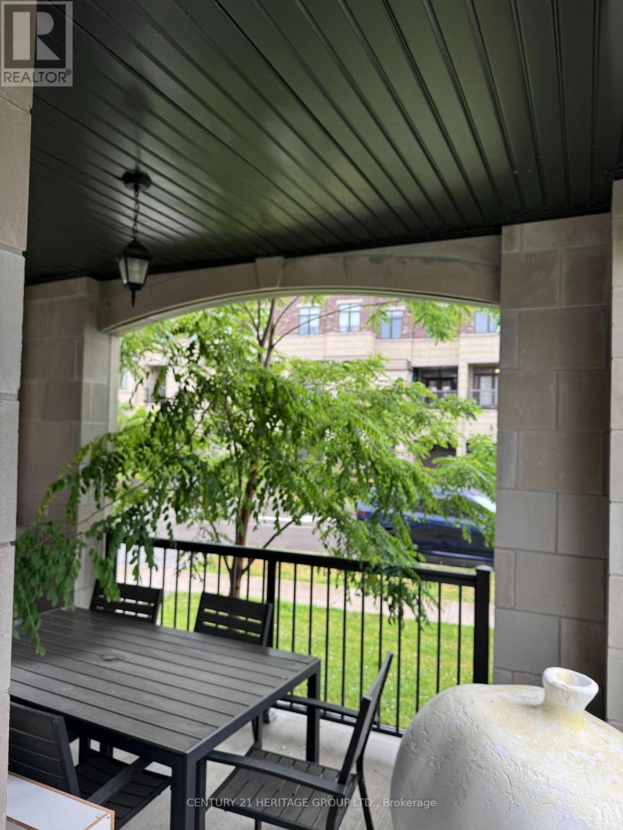 210 Arianna Crescent, Vaughan, Ontario L6A 4Z9 - Photo 4 - N13449674