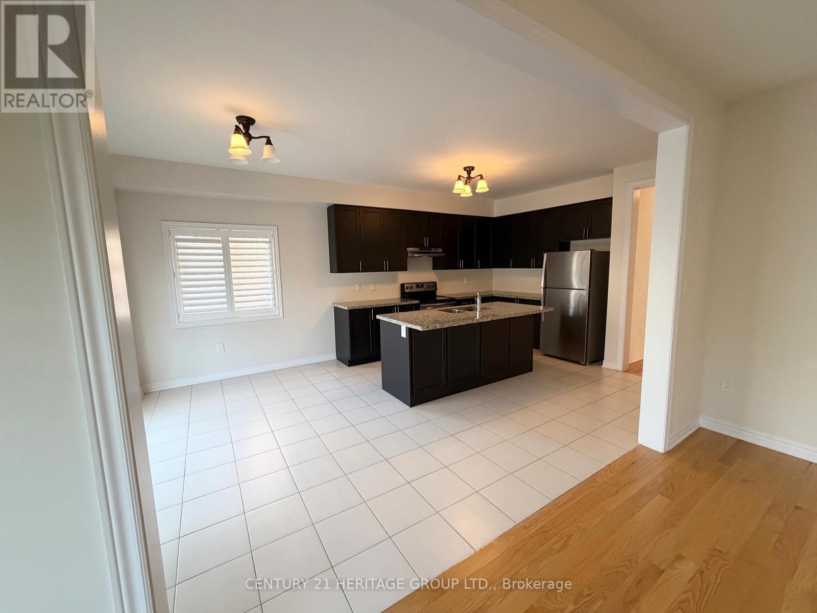 1449 Farrow Crescent, Innisfil, Ontario  L9S 0L6 - Photo 8 - N13449802