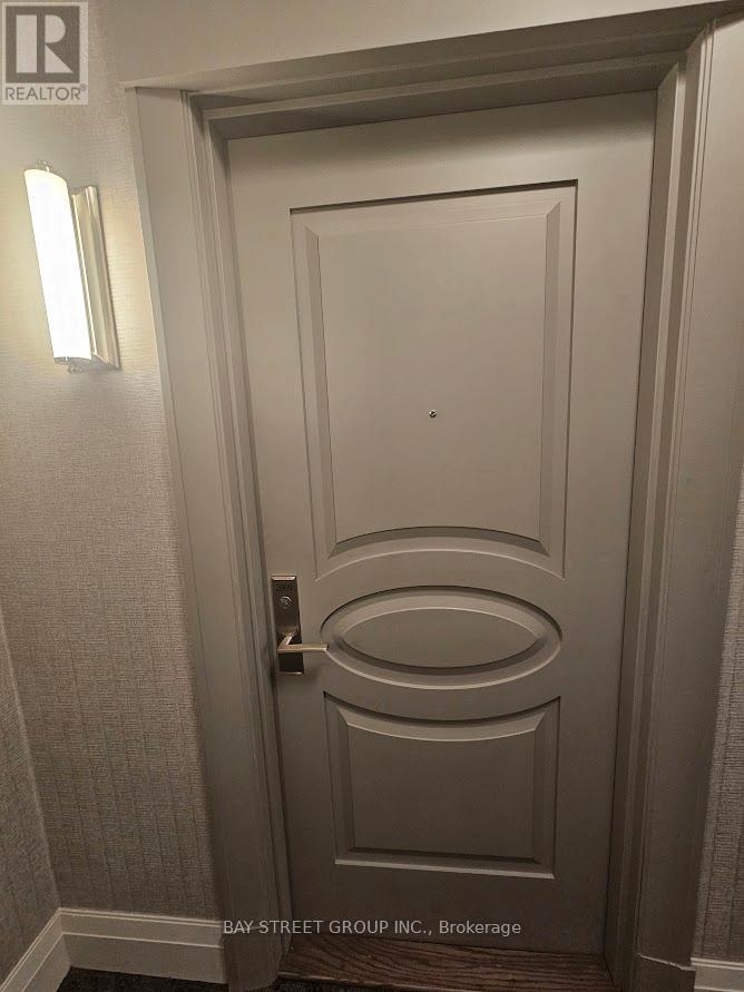 2009 - 9075 Jane Street, Vaughan, Ontario  L4K 0L7 - Photo 4 - N13449812