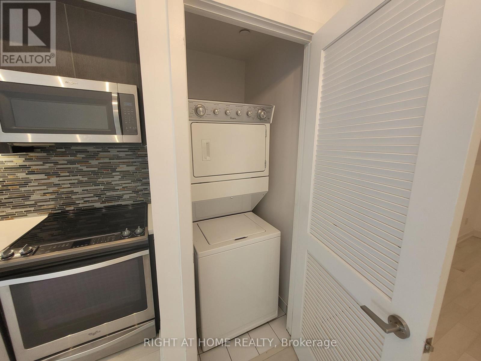31 - 247 Broward Way, Innisfil, Ontario  L9S 0M1 - Photo 9 - N13449892