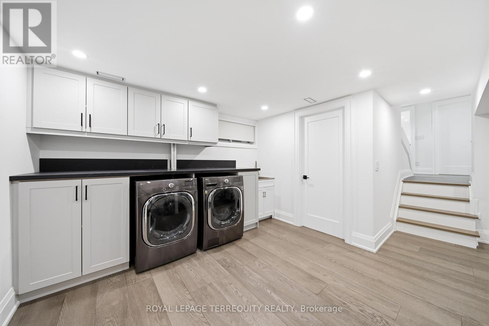 196 Dew Street, King, Ontario  L7B 1L1 - Photo 27 - N13449908